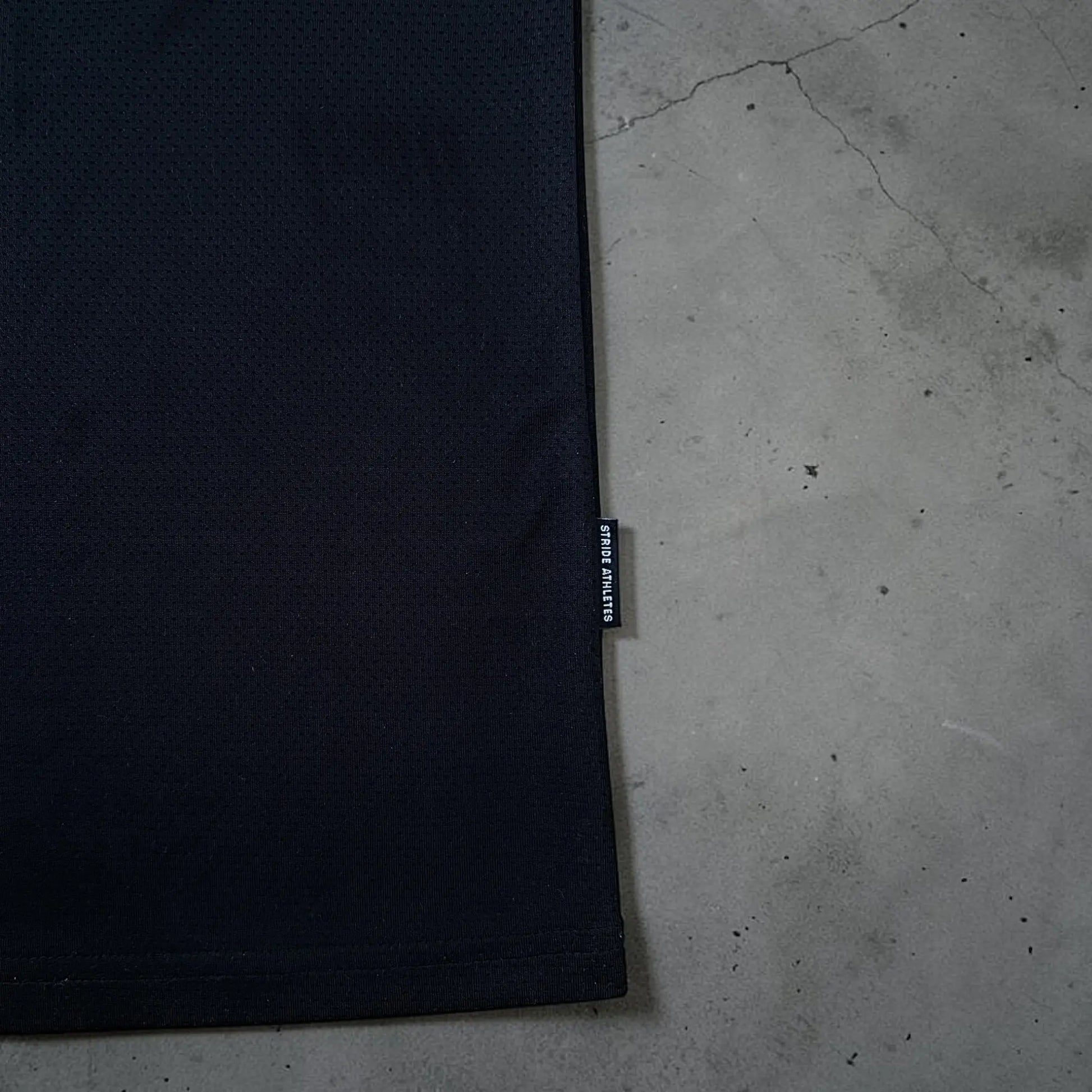 short sleeve running shirt black Stride Athletes
